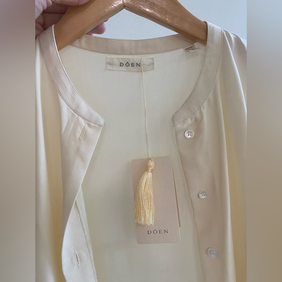 DOEN Scarlet Top Ivory size small - Picture 7 of 8
